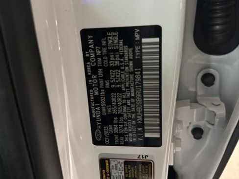 Certified 2024 Genesis GV80 2.5T w/ Prestige Package image 6