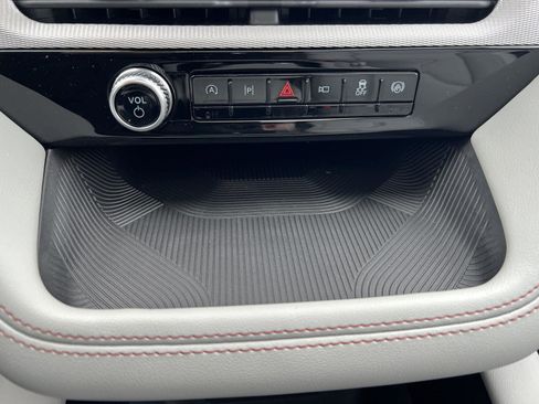 New 2026 Ford Explorer Active w/ Active Comfort Package image 31