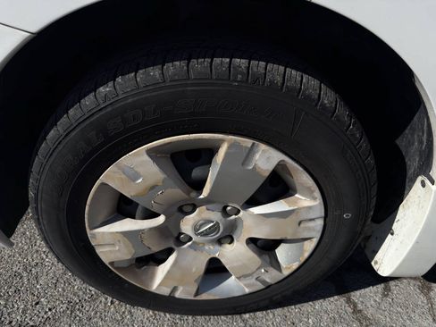 Used 2010 Nissan Sentra 2.0 FWD image 15