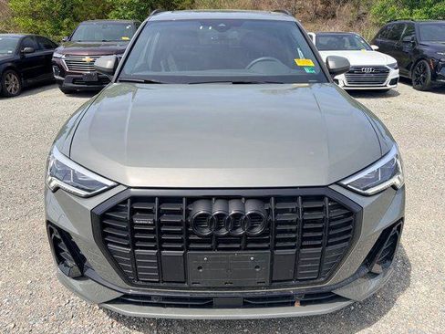 Certified 2025 Audi Q3 2.0T Premium w/ Convenience Package AWD/4WD image 2