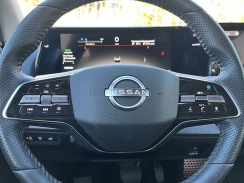 Certified 2024 Nissan Ariya AWD image 11