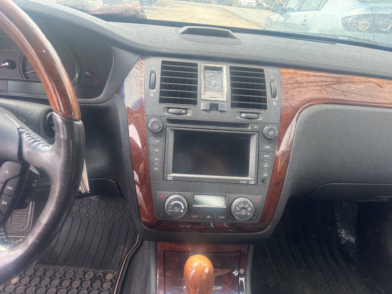 Used 2007 Cadillac DTS Performance FWD image 12