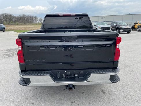 Used 2022 Chevrolet Silverado 1500 LT AWD/4WD image 4