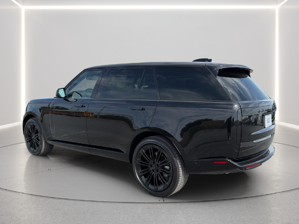 New 2026 Land Rover Range Rover Long Wheelbase SE AWD/4WD image 15