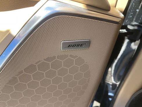 Used 2019 Cadillac Escalade ESV Platinum image 46