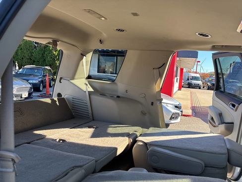 Used 2017 GMC Yukon Denali w/ Open Road Package image 65