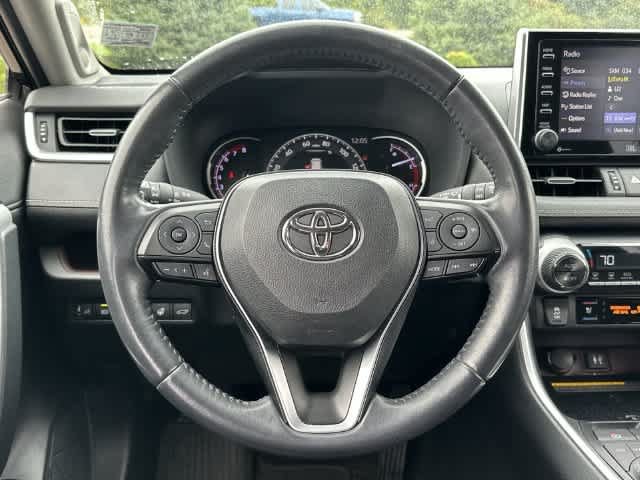 Used 2019 Toyota RAV4 Limited w/ Advanced Technology Package AWD/4WD image 8