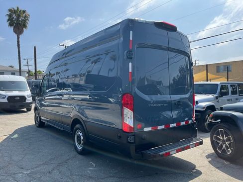 Used 2019 Ford Transit 250 148 High Roof Extended RWD image 8