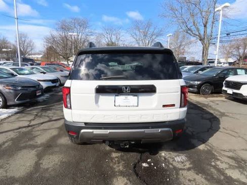 Certified 2026 Honda Passport TrailSport image 5