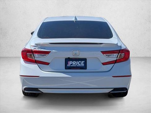 Used 2019 Honda Accord EX image 7