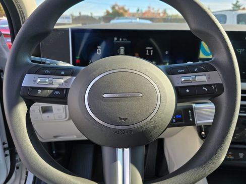 New 2026 Hyundai Tucson SEL image 14