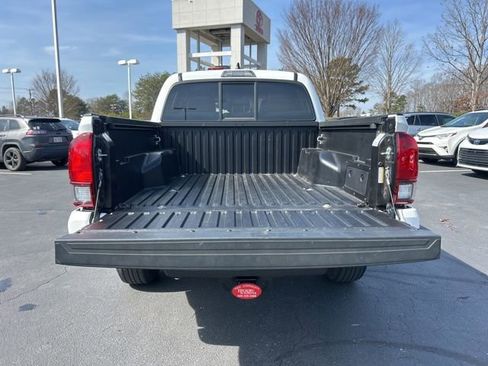 Used 2023 Toyota Tacoma SR image 8