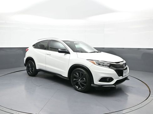 Certified 2022 Honda HR-V Sport image 4