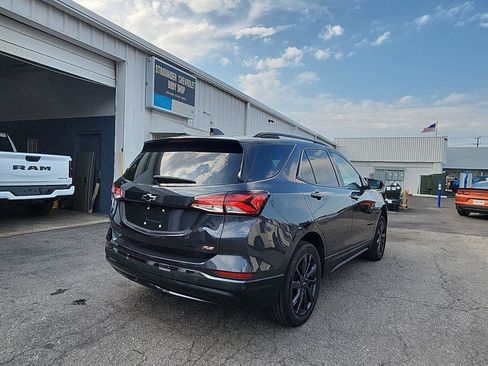 Used 2023 Chevrolet Equinox RS image 5