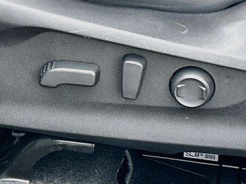 Used 2022 Subaru Forester Limited AWD/4WD image 26
