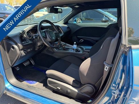 Used 2021 Dodge Challenger R/T Scat Pack RWD image 4