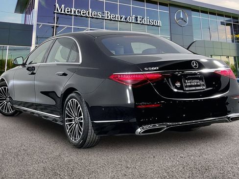 Used 2026 Mercedes-Benz S 580 S 580 image 2
