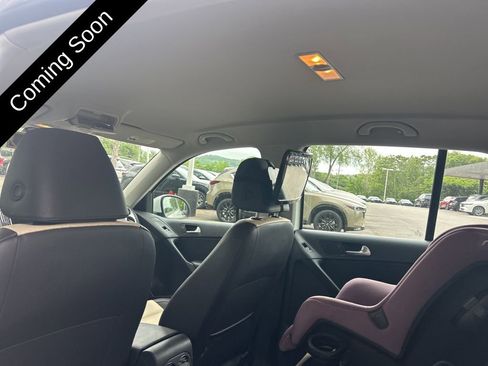 Used 2017 Volkswagen Tiguan S AWD/4WD image 14
