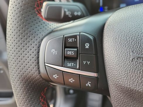 Used 2023 Ford Escape ST-Line w/ Tech Pack #1 AWD/4WD image 23