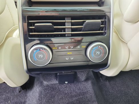 Used 2023 Land Rover Range Rover SE AWD/4WD image 27