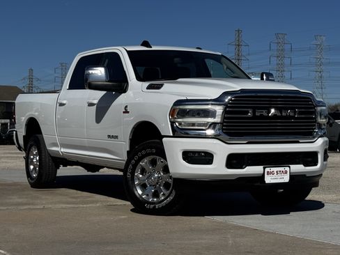 Used 2024 RAM 2500 Laramie image 2