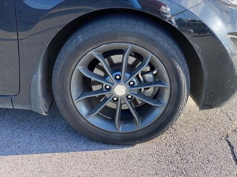 Used 2016 Hyundai Elantra SE FWD image 6