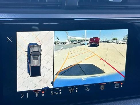 Used 2024 GMC Sierra 1500 Denali w/ Denali Reserve Package image 9