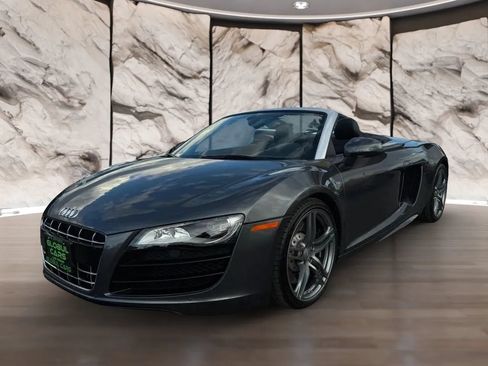 Used 2011 Audi R8 V10 AWD/4WD image 4
