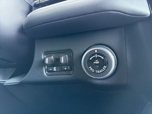 New 2025 Lincoln Navigator Reserve w/ Jet Appearance Package image 25