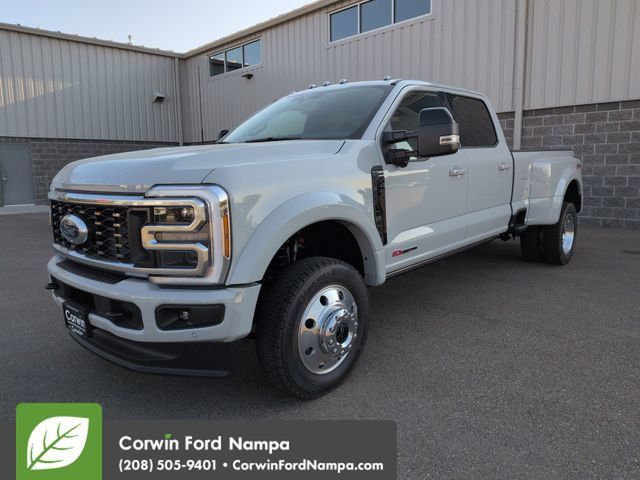 New 2026 Ford F450 Platinum w/ FX4 Off-Road Package AWD/4WD image 7
