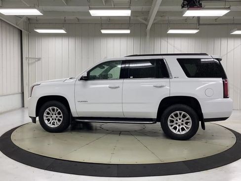 Used 2017 GMC Yukon SLT AWD/4WD image 6