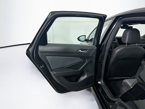 Used 2025 Volkswagen Jetta GLI Autobahn FWD image 27