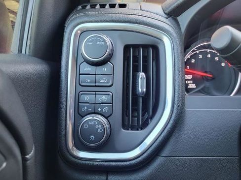 Used 2021 Chevrolet Silverado 1500 RST AWD/4WD image 25