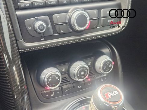 Used 2014 Audi R8 V10 image 3