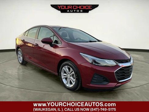 Used 2019 Chevrolet Cruze LT image 7