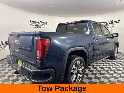 Used 2023 GMC Sierra 1500 Denali w/ Denali Reserve Package AWD/4WD image 7