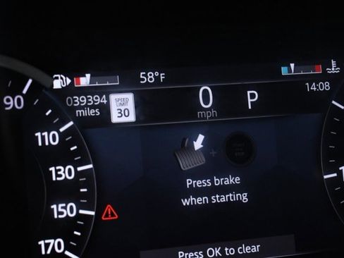 Used 2022 Jaguar F-PACE S AWD/4WD image 29