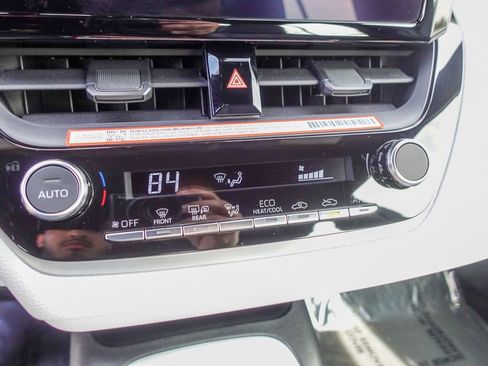 Used 2026 Toyota Corolla SE image 20