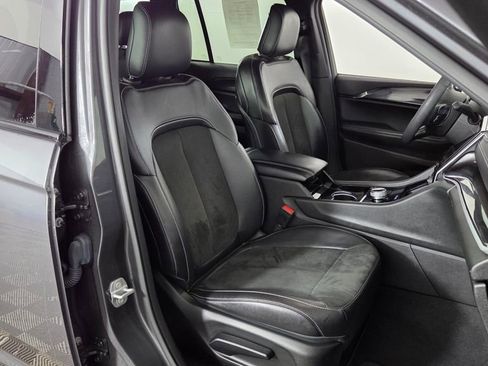 Used 2023 Jeep Grand Cherokee Altitude image 36