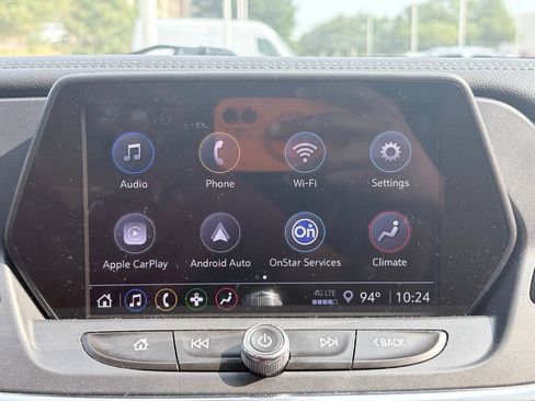 Used 2022 Chevrolet Blazer LT FWD image 9