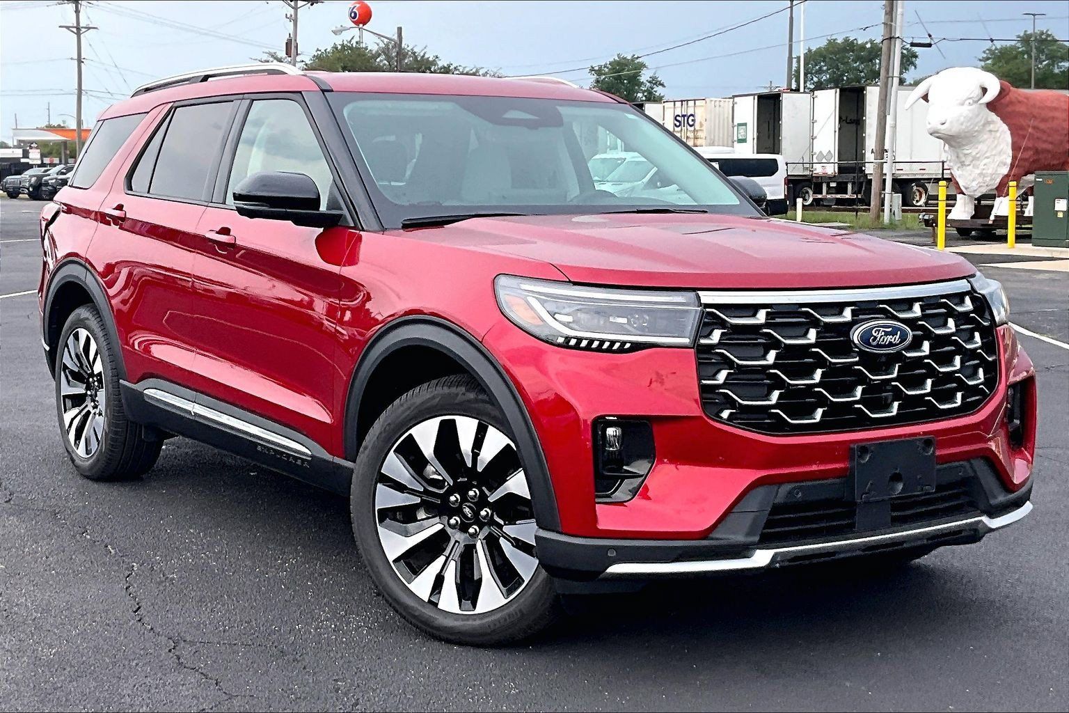 Used 2026 Ford Explorer Platinum w/ LUX Leather Package AWD/4WD image 37