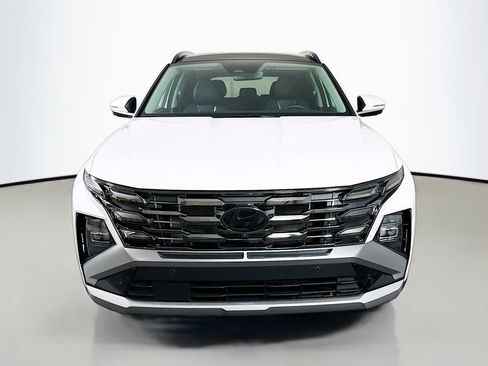 Used 2025 Hyundai Tucson Limited AWD/4WD image 2