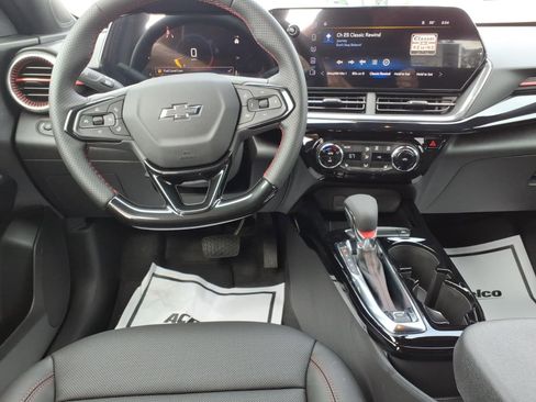 New 2026 Chevrolet Trax RS image 13