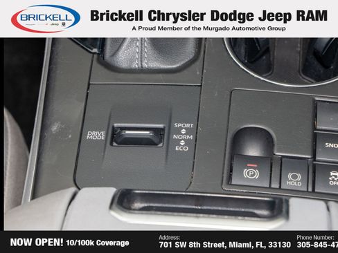 Used 2023 Toyota Highlander LE FWD image 25