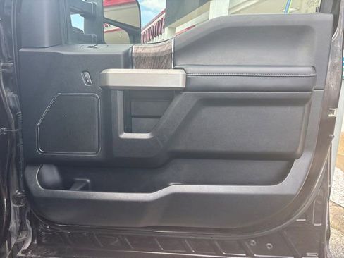 Used 2019 Ford F250 Lariat w/ Lariat Ultimate Package AWD/4WD image 66