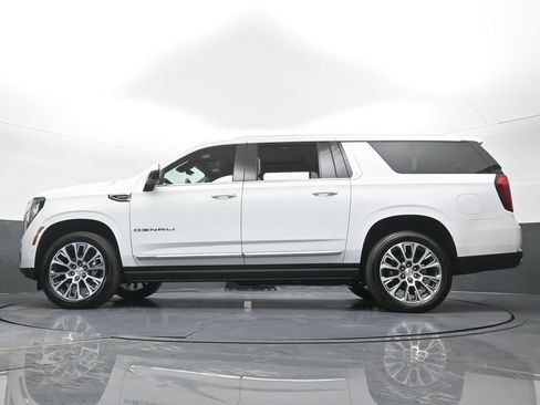 Used 2026 GMC Yukon XL Denali w/ Denali Reserve Package AWD/4WD image 70