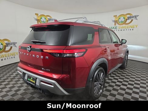 Used 2022 Nissan Pathfinder SL w/ SL Premium Package image 9