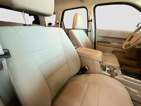 Used 2012 Ford Escape XLT FWD image 25