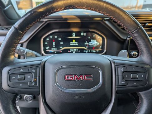 Used 2022 GMC Sierra 1500 AT4X image 11