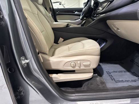 Used 2019 Buick Enclave Essence image 51